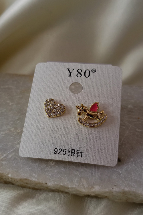 گوشواره وایت کوپر یونیکورن طلایی