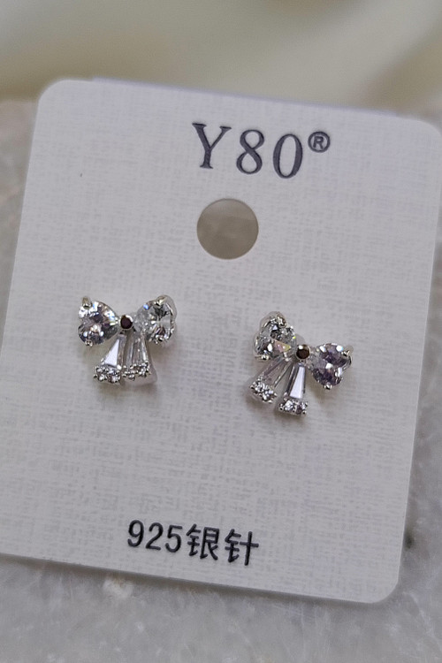 گوشواره میخی وایت کوپر پاپیون نگین دار